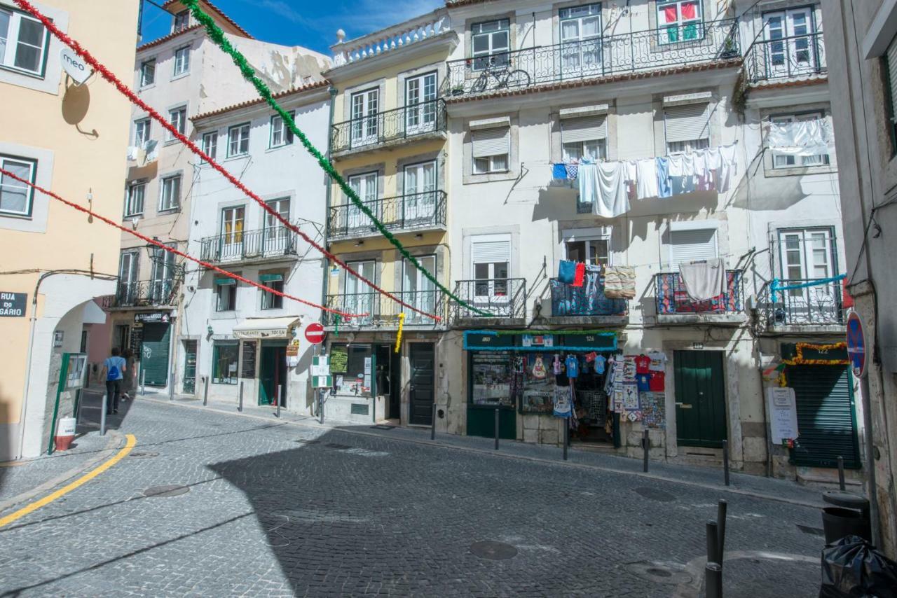 Portugal Here I Come - Alfama Lisbon Exterior photo